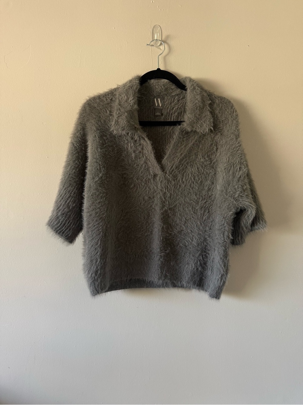 Worthington Gray Fuzzy V-Neck Short Sleeve Sweater